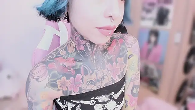 NikkiRamone online show from 02-12-26, 10:54