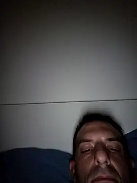 Snapshot of Porzz-6 chatting on 10-17-25, 10:12 Porzz-6 online show from 10-17-25, 10:12