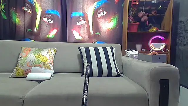 Snapshot of Bitter_ chatting on 02-24-25, 10:37 Bitter online show from 02-24-25, 10:37