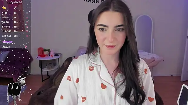 Snapshot of Taste_Jennyy chatting on 12-30-24, 02:42 Taste Jennyy online show from 12-30-24, 02:42