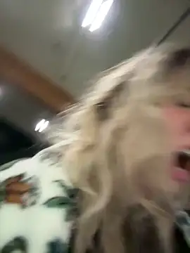 M1ssyk1ssy online show from 12-29-24, 09:09