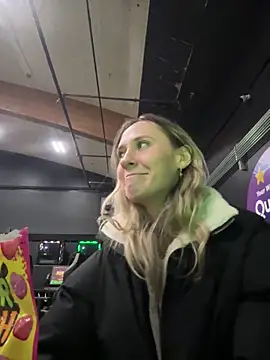 M1ssyk1ssy online show from 01-28-25, 01:18