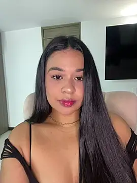 Aitana98  online show from 04-17-26, 01:30