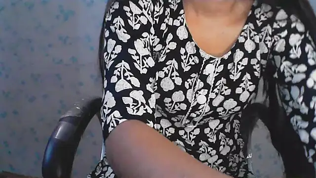 collage hoty online show from 06-19-26, 05:12