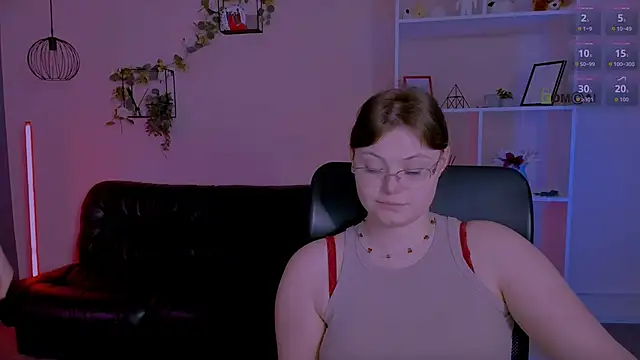 Snapshot of nikole_kitt chatting on 05-27-26, 01:57 nikole kitt online show from 05-27-26, 01:57
