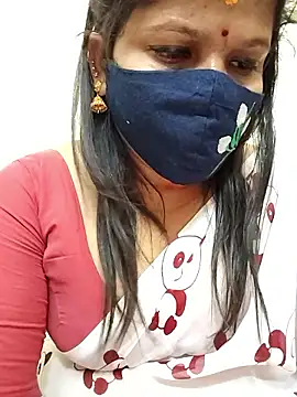 gaurika18 online show from 01-13-26, 07:46