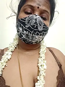 gaurika18 online show from 04-18-26, 07:58