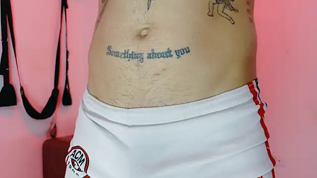 AliceandMax online show from 04-11-26, 01:48