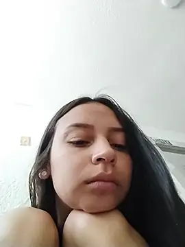 Snapshot of emma_ambar chatting on 12-17-25, 06:25 emma ambar online show from 12-17-25, 06:25