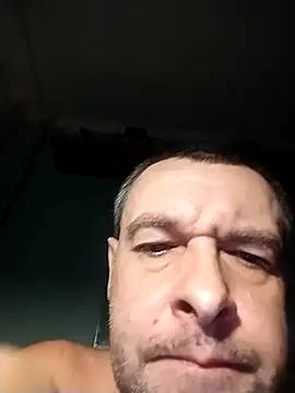 Andrzej-M online show from 11-26-25, 01:39