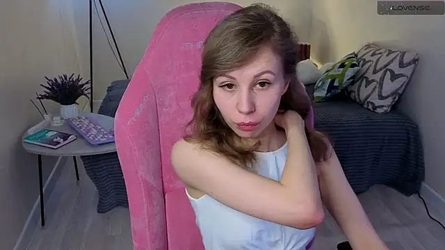 Lill Mary online show from 03-08-25, 02:34