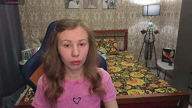 Lill Mary online show from 02-05-26, 03:11