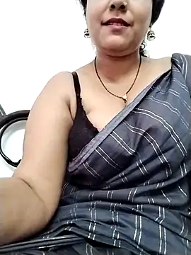 Snapshot of Nyra-23 chatting on 02-26-25, 08:59 Nyra-23 online show from 02-26-25, 08:59