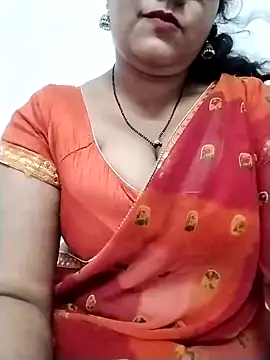 Snapshot of Nyra-23 chatting on 03-01-25, 10:55 Nyra-23 online show from 03-01-25, 10:55