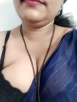 Snapshot of Nyra-23 chatting on 09-26-25, 08:29 Nyra-23 online show from 09-26-25, 08:29