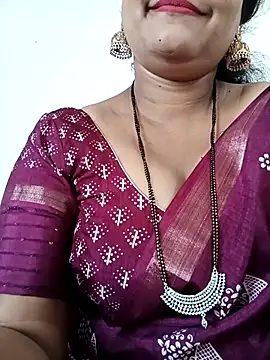 Snapshot of Nyra-23 chatting on 10-22-25, 09:09 Nyra-23 online show from 10-22-25, 09:09