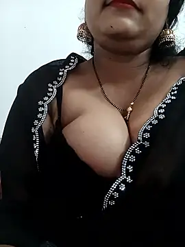 Snapshot of Nyra-23 chatting on 01-07-26, 08:17 Nyra-23 online show from 01-07-26, 08:17