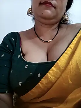 Snapshot of Nyra-23 chatting on 03-01-26, 10:28 Nyra-23 online show from 03-01-26, 10:28