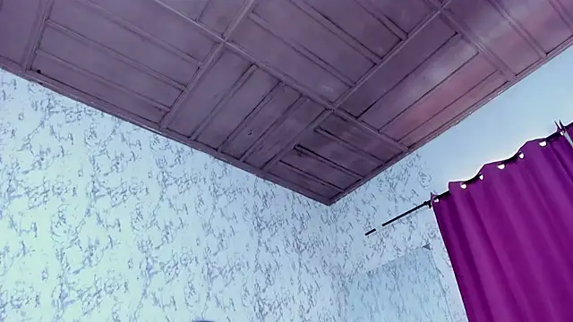 Mia Malkovaa  online show from 11-15-25, 04:36