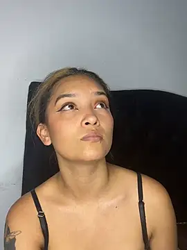 baby lizy online show from 01-31-25, 10:21