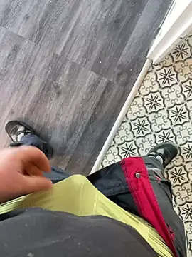 lescoquin2215 online show from 12-31-24, 08:37