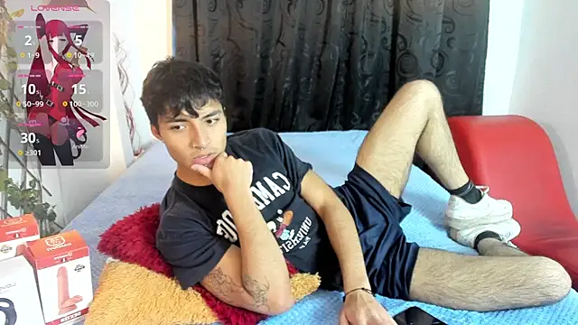 Snapshot of dylan_fun18 chatting on 01-28-25, 05:46 dylan fun18 online show from 01-28-25, 05:46
