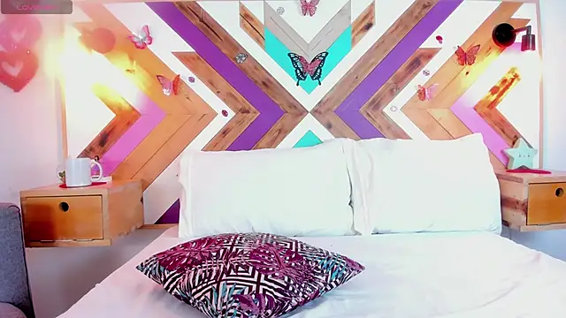 Katia Wilson online show from 03-16-26, 08:13