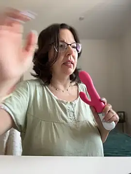 B Bonya m online show from 04-14-26, 03:56