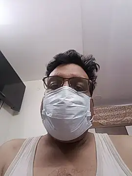 Snapshot of ridetoheaven chatting on 12-03-25, 04:09 ridetoheaven online show from 12-03-25, 04:09