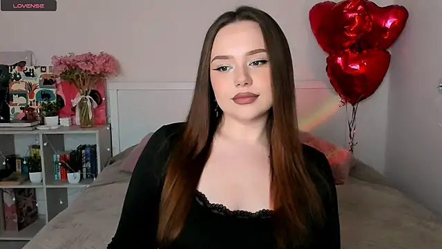 Snapshot of LittleKiitten chatting on 05-29-26, 02:59 LittleKiitten online show from 05-29-26, 02:59