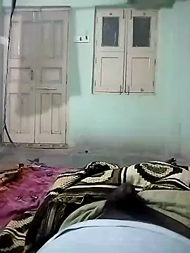 Karthik924 online show from 12-17-24, 04:53