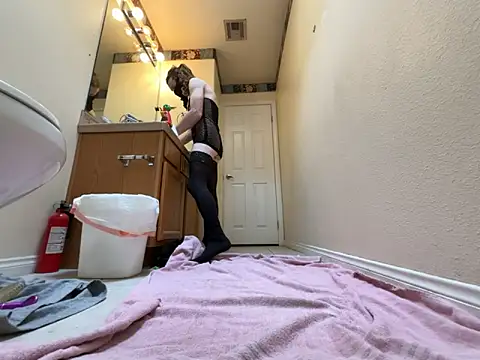 Johndoe2292 online show from 02-28-26, 08:32