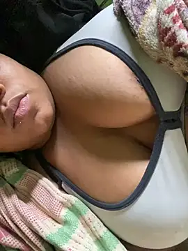 vic pretynhaa online show from 02-16-25, 03:05