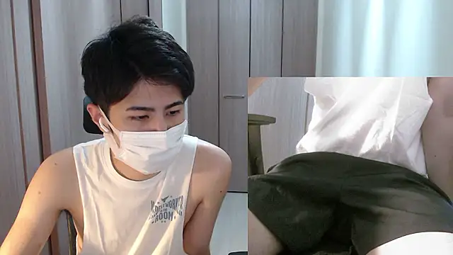Snapshot of ryota_kkk chatting on 06-05-26, 10:10 ryota kkk online show from 06-05-26, 10:10
