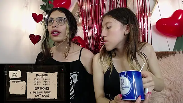 Snapshot of BRIAR_AND_BLAIR chatting on 02-17-25, 05:21 BRIAR AND BLAIR online show from 02-17-25, 05:21