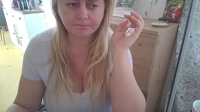 Meliss Official9 online show from 11-20-25, 09:31