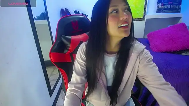 Catalehia Milk online show from 02-22-25, 08:31