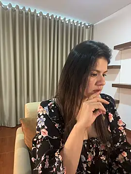 Alice Biel online show from 01-21-25, 09:36