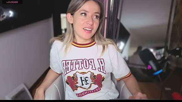 sexfire lalita online show from 12-17-25, 08:48