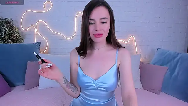 Snapshot of rossy_babe_ chatting on 01-20-25, 03:26 rossy babe online show from 01-20-25, 03:26