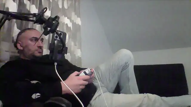 Snapshot of NewyorkDimi chatting on 11-05-25, 01:16 NewyorkDimi online show from 11-05-25, 01:16