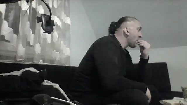 Snapshot of NewyorkDimi chatting on 11-12-25, 12:55 NewyorkDimi online show from 11-12-25, 12:55