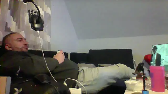 Snapshot of NewyorkDimi chatting on 11-27-25, 01:29 NewyorkDimi online show from 11-27-25, 01:29