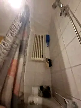 Warumnicht1980 online show from 03-08-25, 02:01