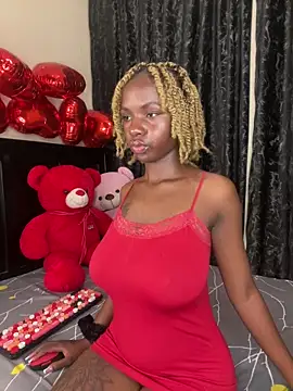 Snapshot of karembo_Johnson chatting on 03-09-25, 09:36 karembo Johnson online show from 03-09-25, 09:36