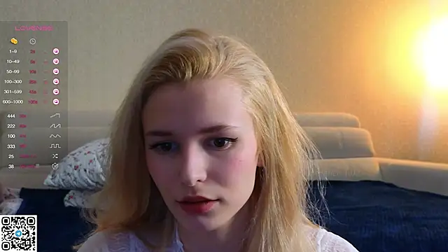 Snapshot of elsa_limerence chatting on 02-01-25, 09:54 elsa limerence online show from 02-01-25, 09:54