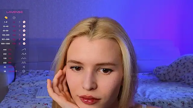 Snapshot of elsa_limerence chatting on 02-28-25, 06:10 elsa limerence online show from 02-28-25, 06:10