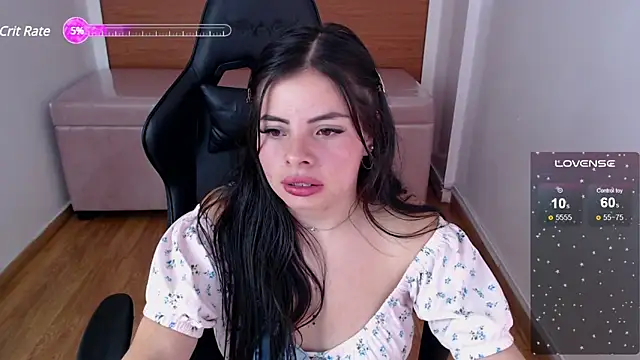 Chinatsu t online show from 03-22-25, 10:37