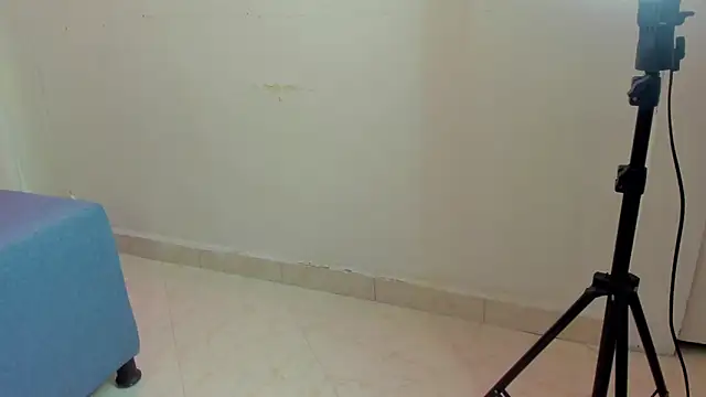 Itsme Daniela online show from 12-07-24, 03:30