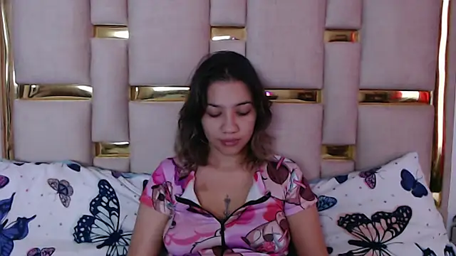 nina carther online show from 11-12-25, 11:10